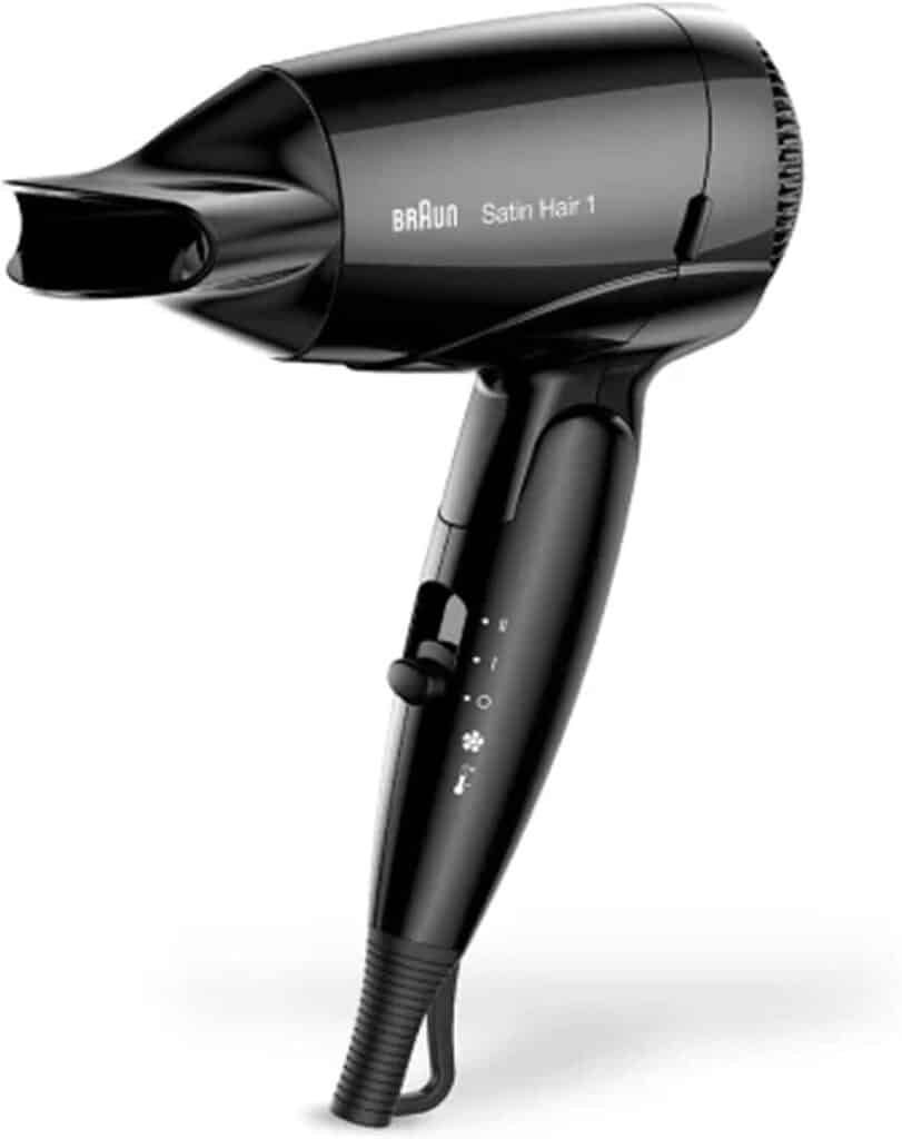 Test Braun BRHD130E : le sèche-cheveux nomade à emporter partout !