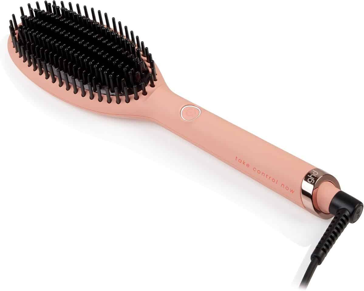 Test de la brosse lissante GHD Glide rose pêche
