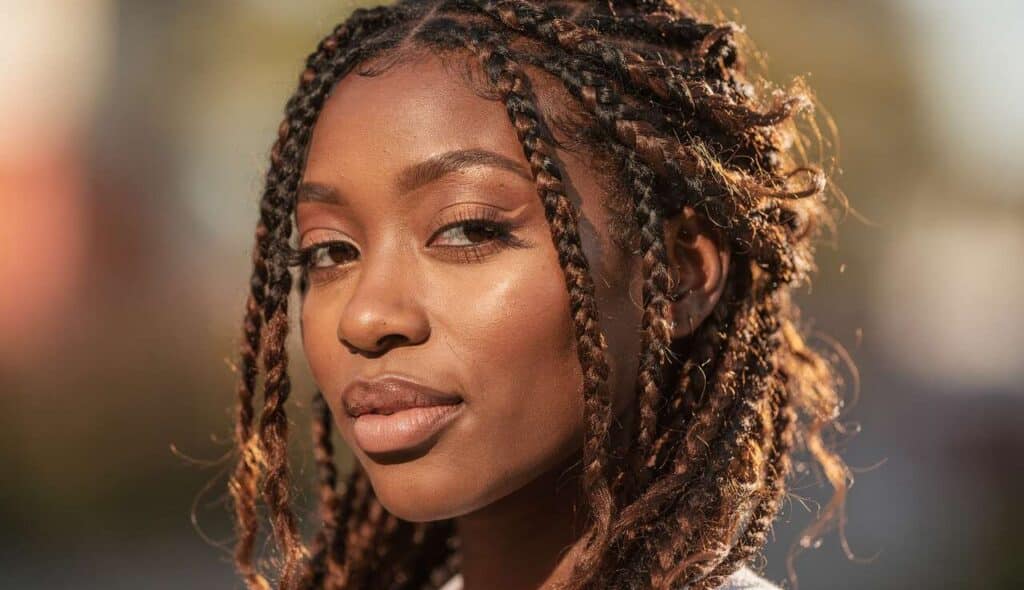 Mariage : coiffures rapides pour cheveux afro avec tresses