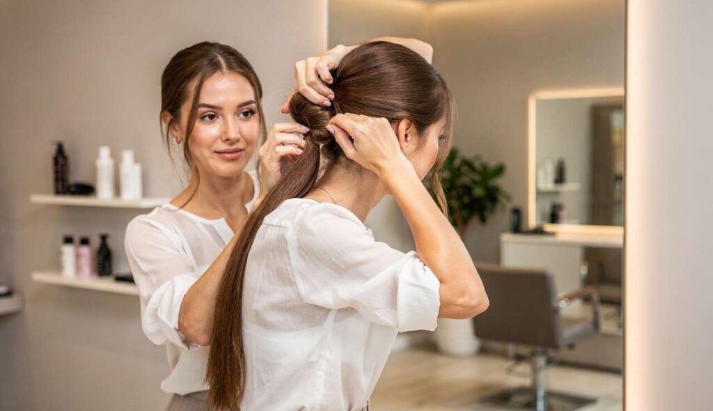 Tutos chignons rapides pour cheveux longs : coiffures faciles